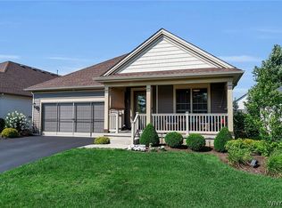 17 Pelham Rd, Lancaster, NY 14086