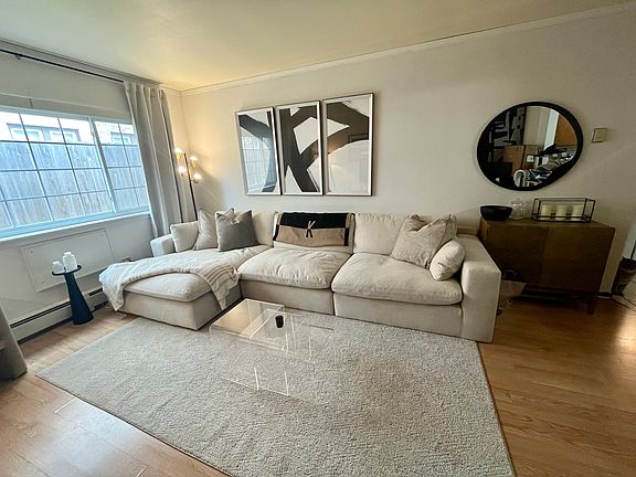 2nd image of 1733 N Cambridge Ave APT 107