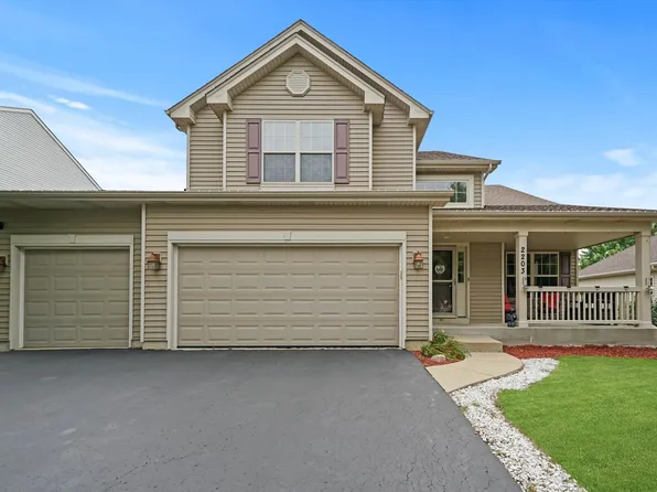 2203 Cool Creek Ct, Aurora, IL 60503