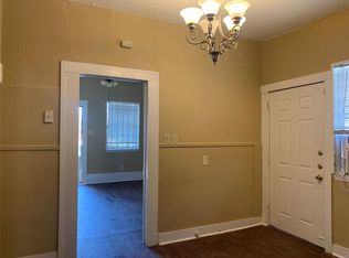 2301 Burkett St, Houston, TX 77004