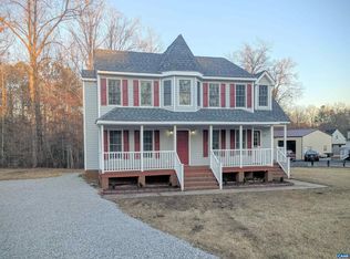 3615 Westbriar Ln, North Dinwiddie, VA 23803