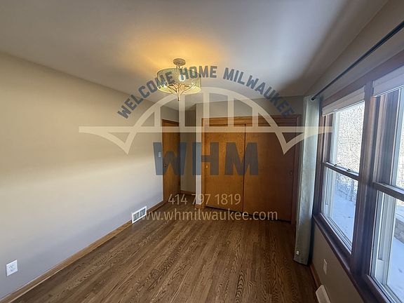 4th image of 400 Lemira Ave