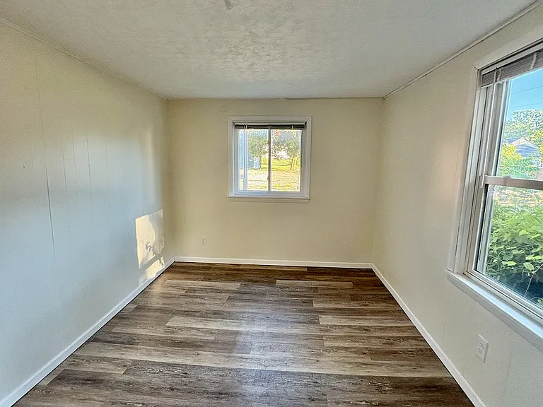 108 River Rd — Photo 10