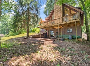 102 Trevecca Ln, Oak Ridge, TN 37830