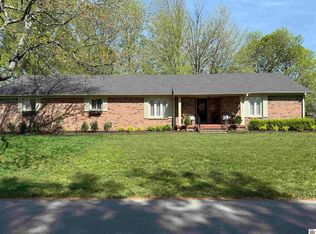 811 S 9th St, Murray, KY 42071
