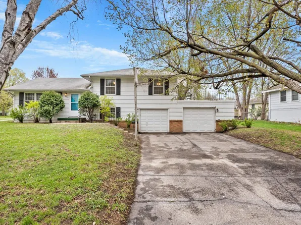 8801 Logan Ave S, Bloomington, MN 55431