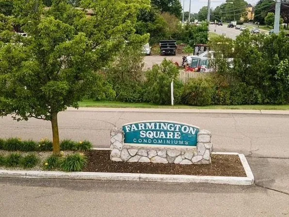 32005 W Twelve Mile Rd Unit 204, Farmington, MI 48334