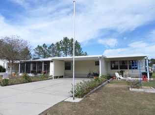 400 Camellia Dr, Fruitland Park, FL 34731