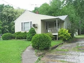 4532 Clague Rd photo 1