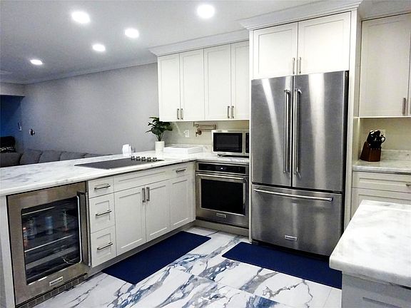 3rd image of 8 Briny Avenue #105
