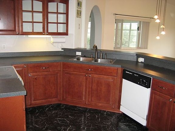 kit overlooks bkfst nook