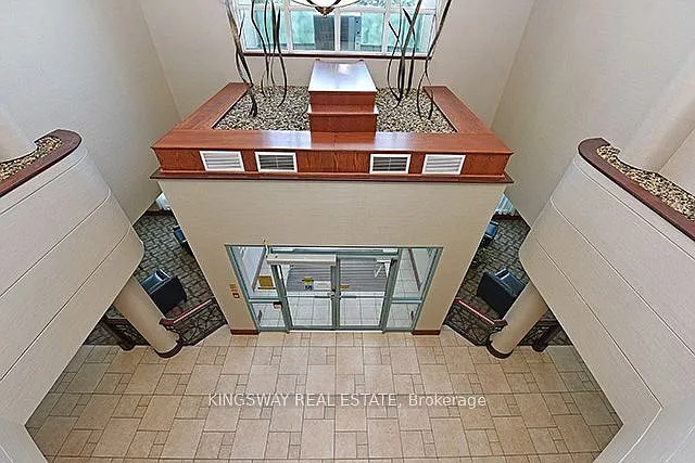 2585 Erin Centre Blvd #206 — Photo 12