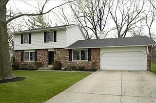 5th image of 614 Circlewood Dr S