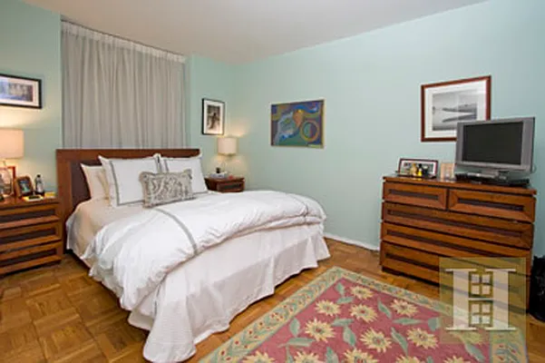 Sold by Halstead Real Estate | media 4