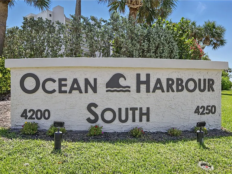 4200 N Highway A1a St #413 — Photo 30