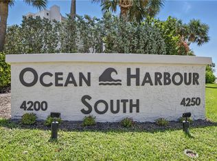 4200 N Highway A1a APT 413, Hutchinson Island, FL 34949