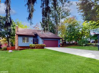 19 Orchard St, Williams Bay, WI