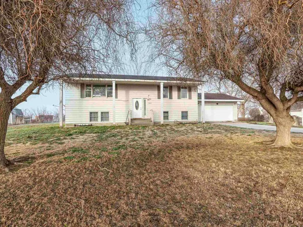 5832 Curlew Ln, Pasco, WA 99301