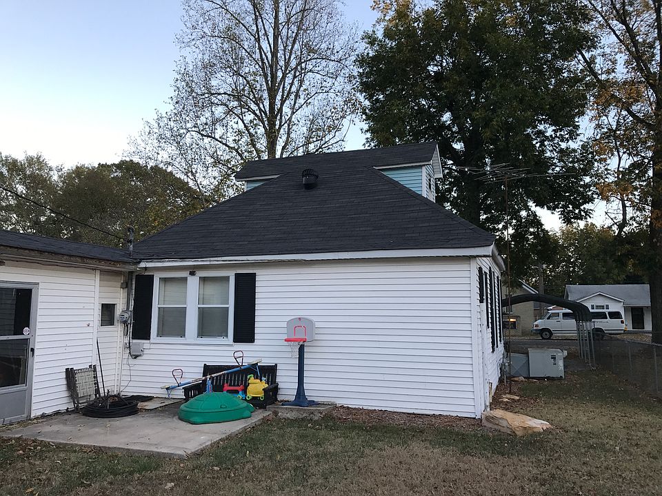 2nd image of 1710 Hamilton Ave