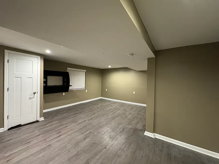 648 Eastern Ave #1 — Photo 24