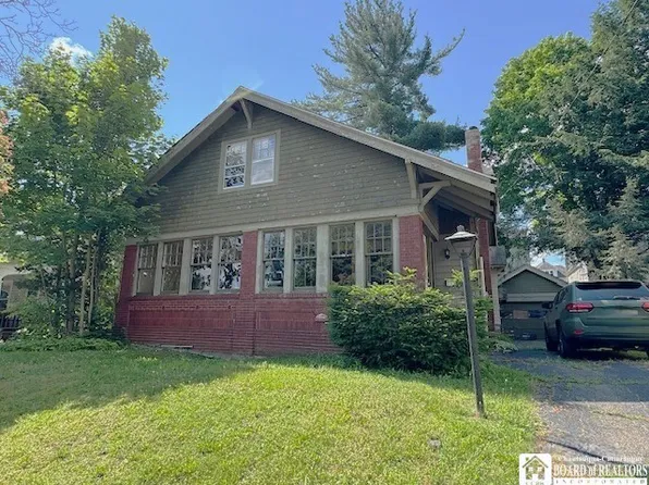 158 Euclid Ave, Jamestown, NY 14701