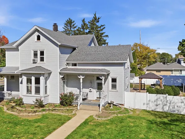 405 E Adams St, Morton, IL 61550