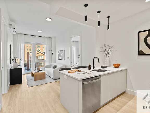 2nd image of 354 E 28th St #3A