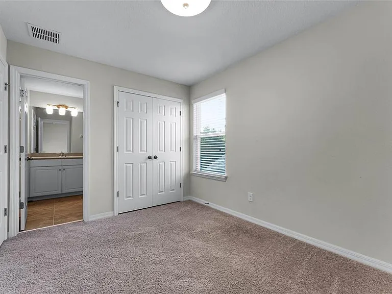 3733 Brighton Park Cir — Photo 17