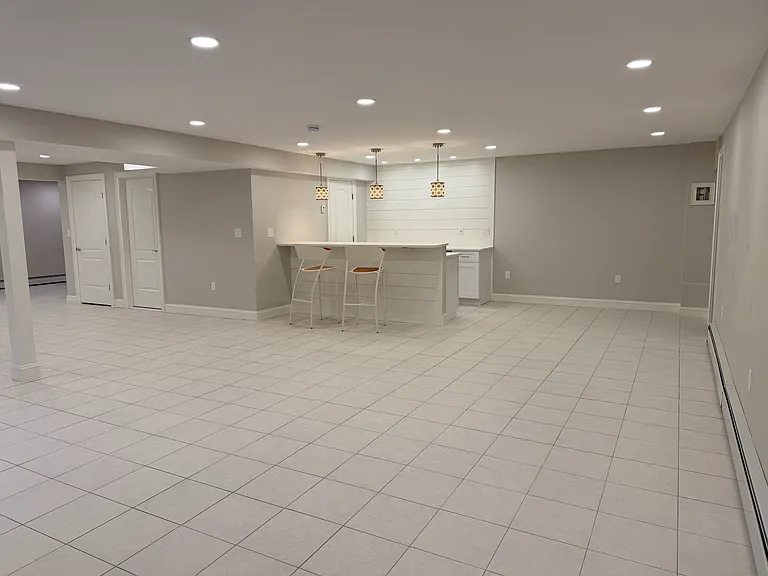 52 N Border Rd — Photo 23