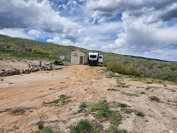 2nd image of 22 Thistle Blossom Rd #J