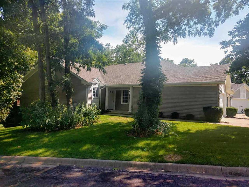 1st image of 7510 N Villa Wood Ln