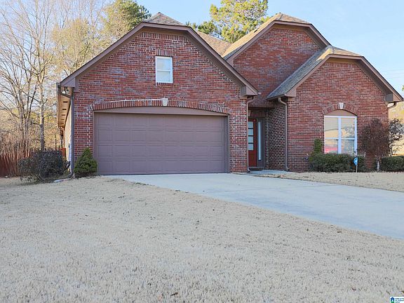3rd image of 1301 Pebble Creek Cir