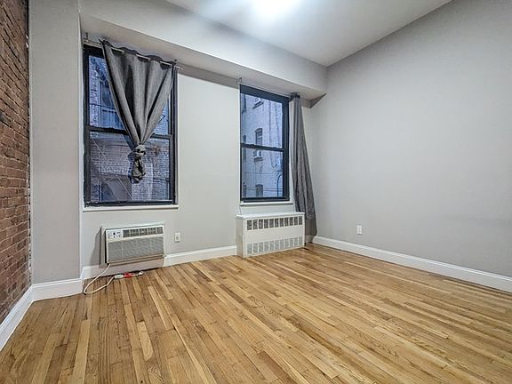4th image of 22 Jones St APT 1A