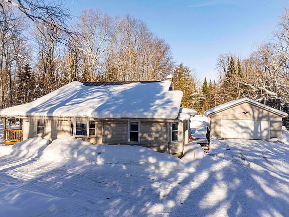 5th image of 156 Big Moose Rd