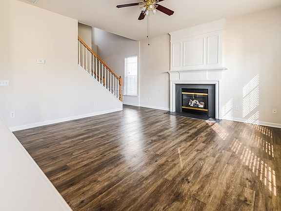 5th image of 10617 Red Pine Ct