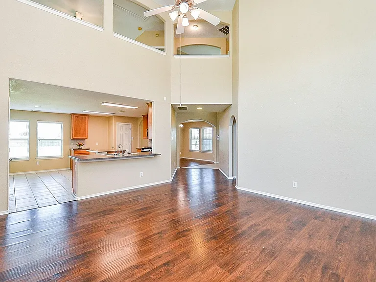 6419 Bennington Springs Dr — Photo 8