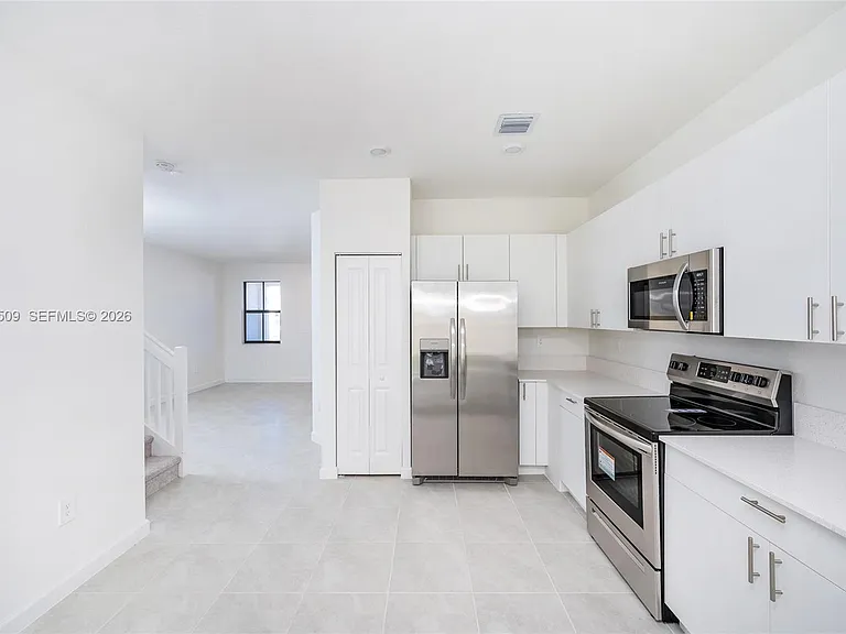 11932 SW 246th Ln — Photo 5