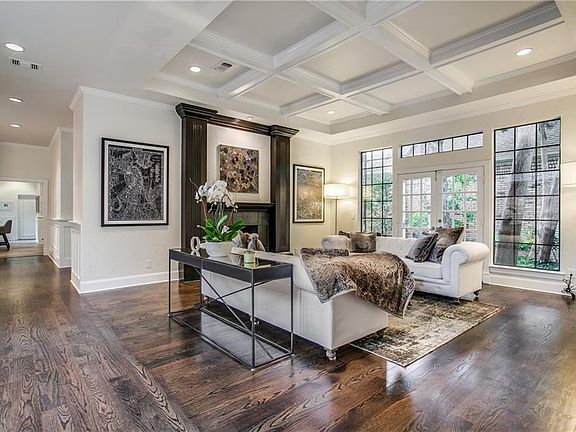 3rd image of 12520 Renoir Ln