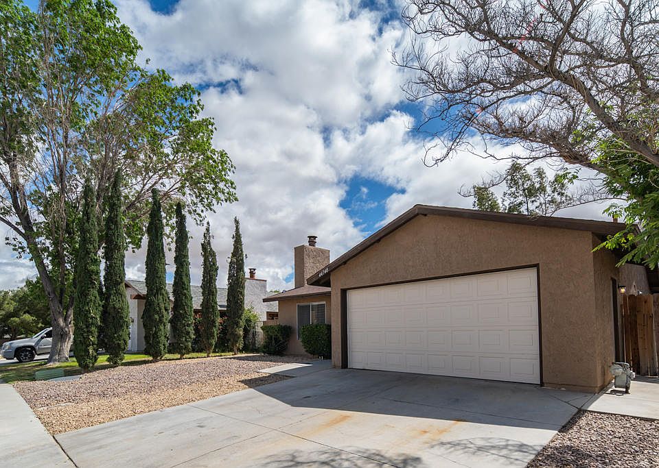 44740 Sarah Ln, Lancaster, CA 93535 | Zillow