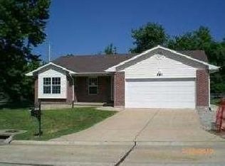 4985 Paradise Meadows Dr, Imperial, MO 63052