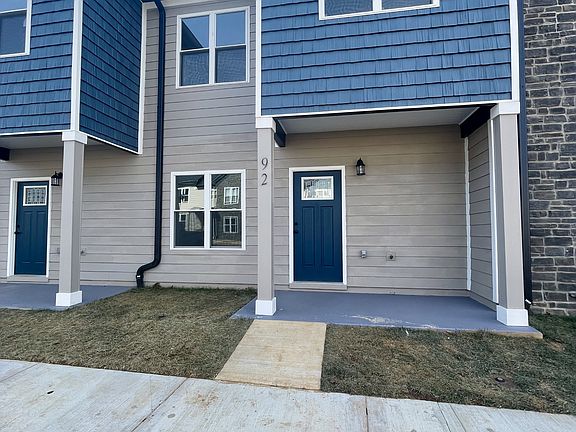 2nd image of 92 Melissa Ln #1