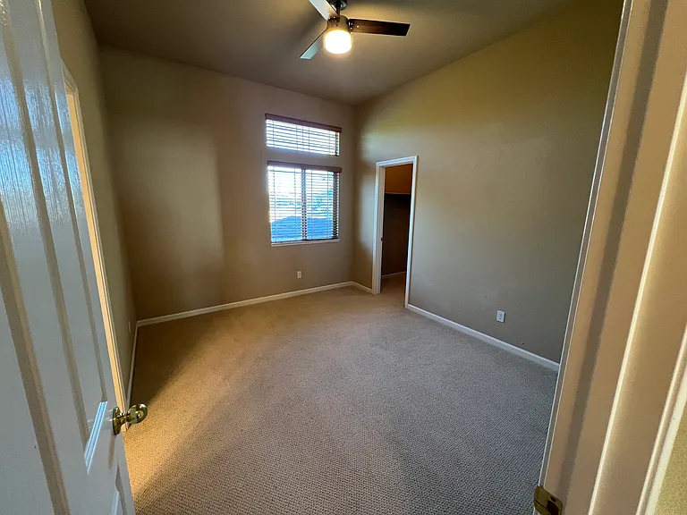 1581 Bella Cir — Photo 24