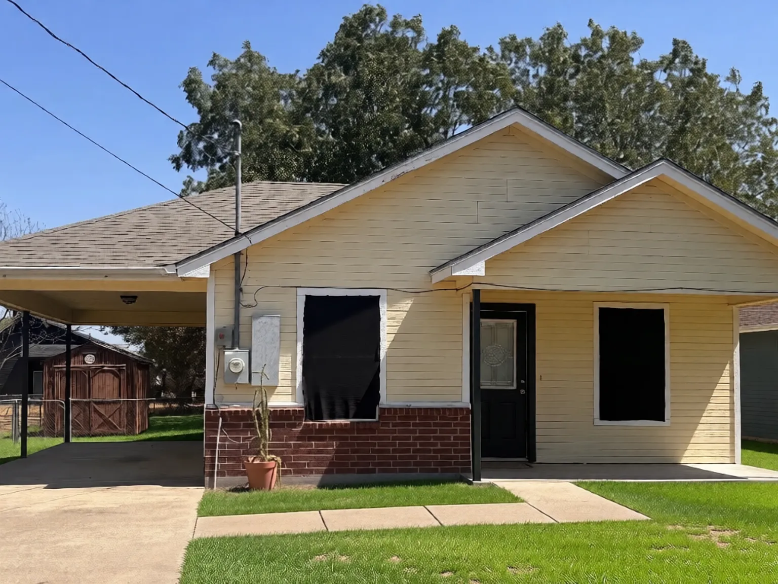 Lipscomb St, Cleburne — Photo 1