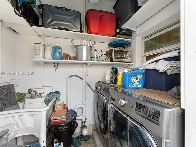 820 SW 17th Ave #1 — Photo 19