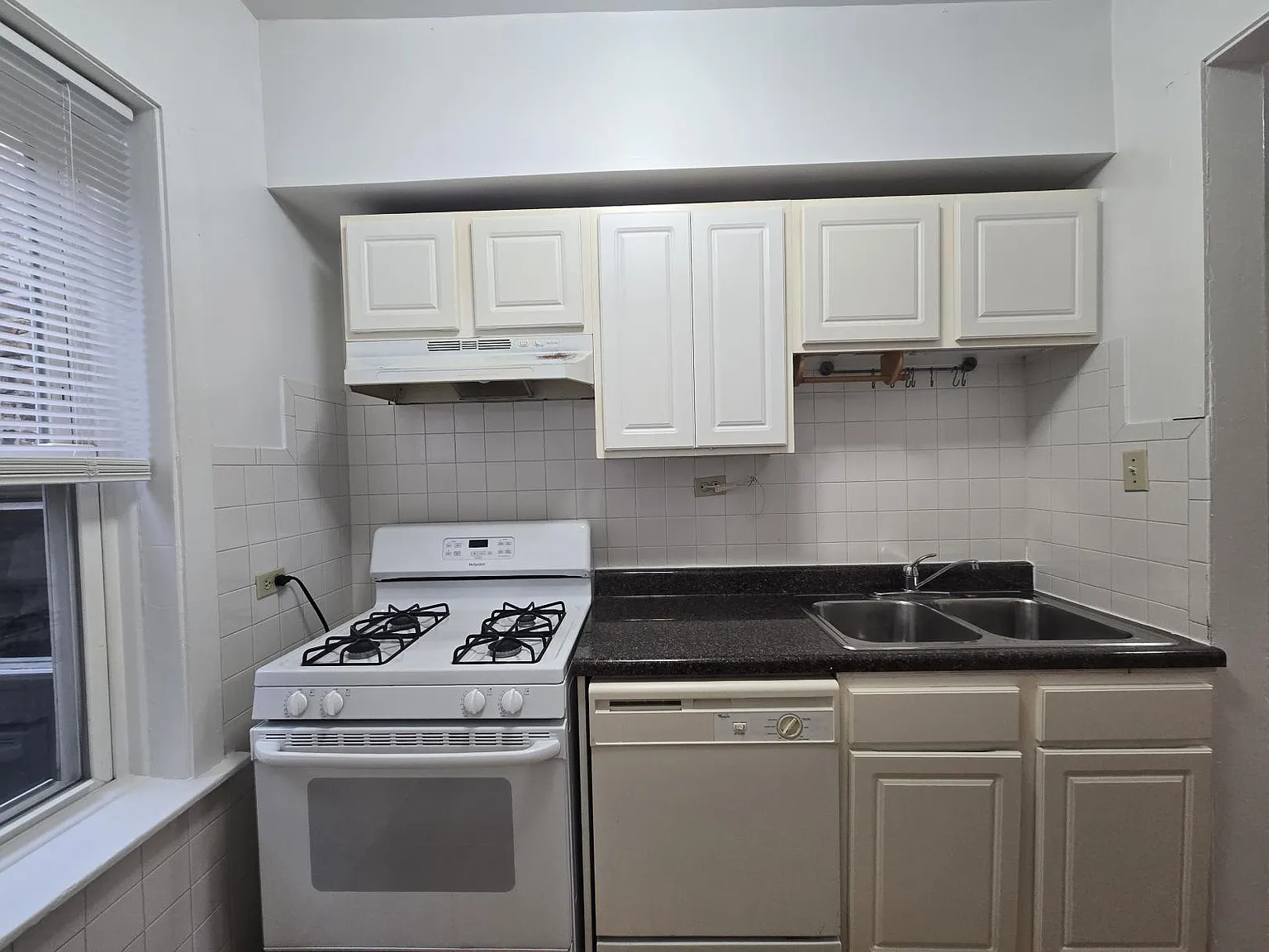 4254 North Mozart Street #3 — Photo 3