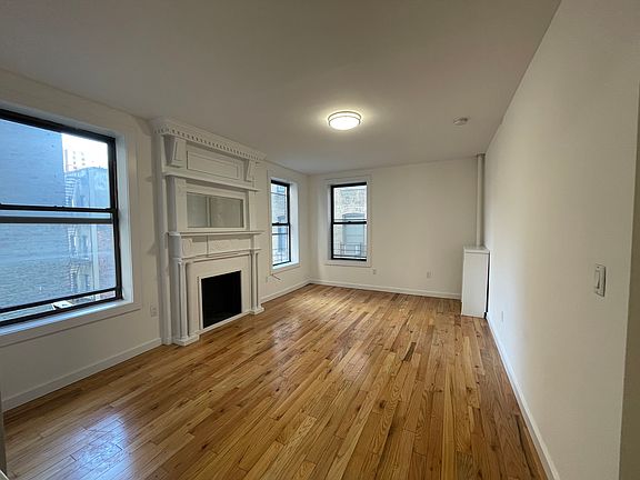 2nd image of 214 W 92nd St Floor 5