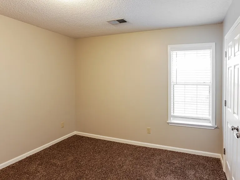 6764 Ann Marie Cv — Photo 14