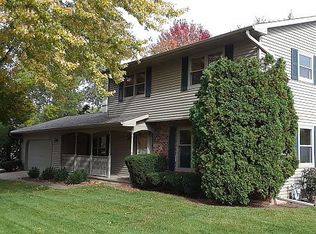 1330 S Westhaven Dr, Oshkosh, WI 54904