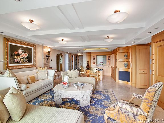 5th image of 1455 SE Ocean Dr #704