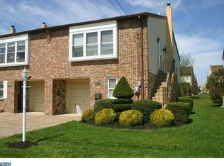 7916 Brous Ave, Philadelphia, PA 19152